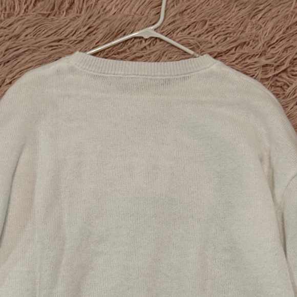 Chic White and Pink XOXO Women's Sweatshirt - Picture 8 of 13